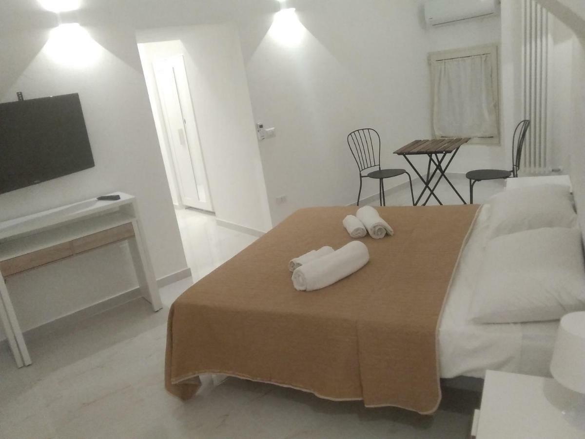 Domuschiara Bed and Breakfast Νάπολη Εξωτερικό φωτογραφία